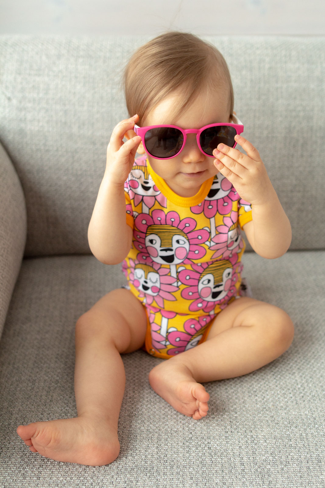 Onesie_bloomnation_sun-pink_Body_kukkakansa_aurinko-pinkki4