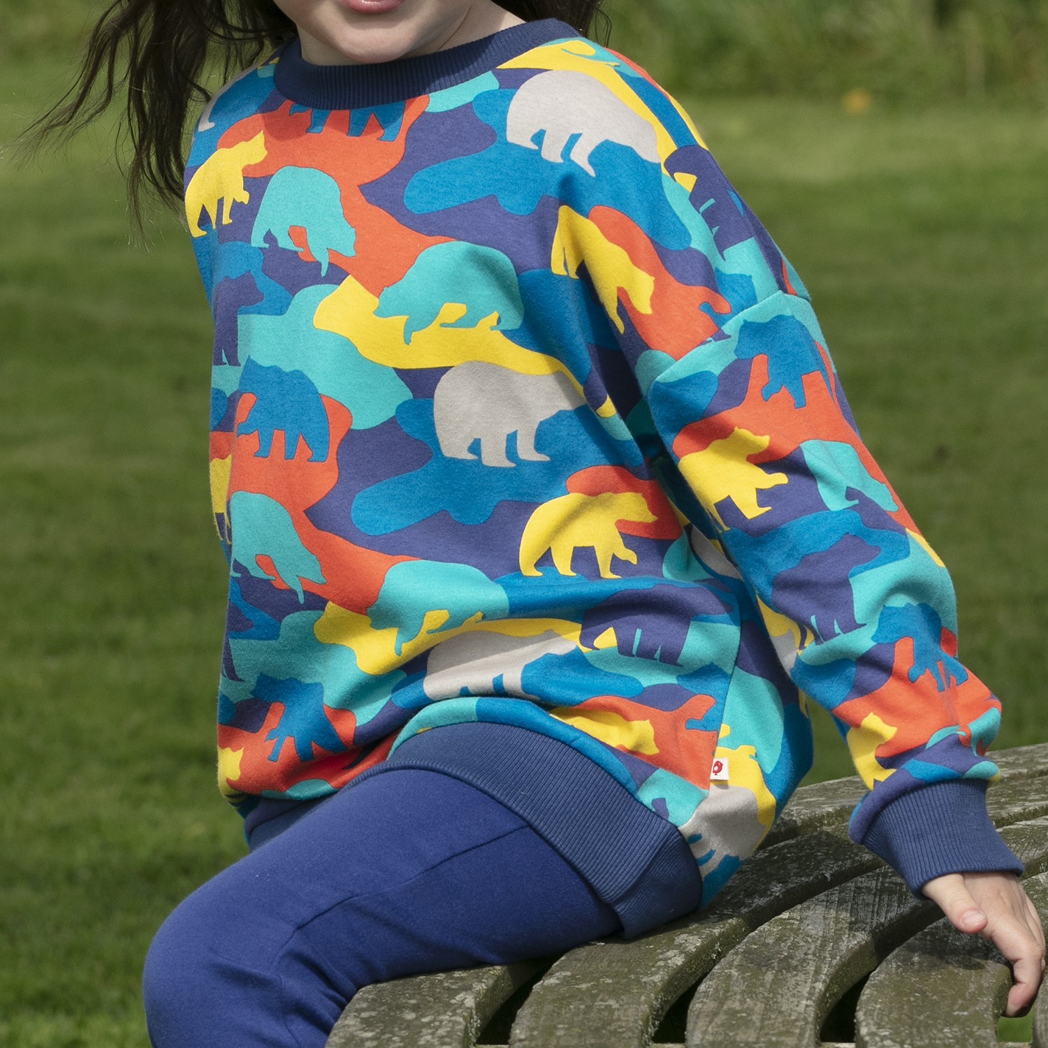 Piccalilly Camo Bear Sweatshirt kid pic
